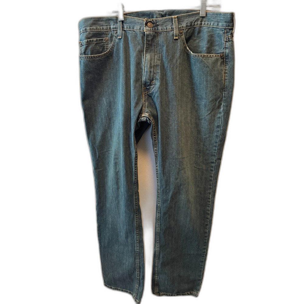 Levi’s 559 Men’s Jeans 38x32 Relaxed Straight Medium Wash Blue Denim